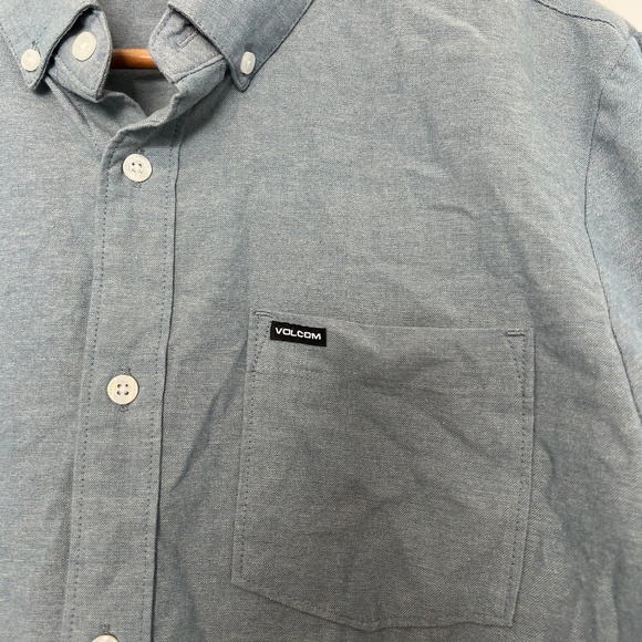 Volcom Button Down Shirt Men's Large - Picture 2 of 3